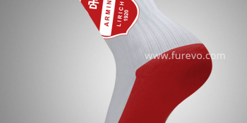 Produktfoto von Socken in Weiß ohne Stopper