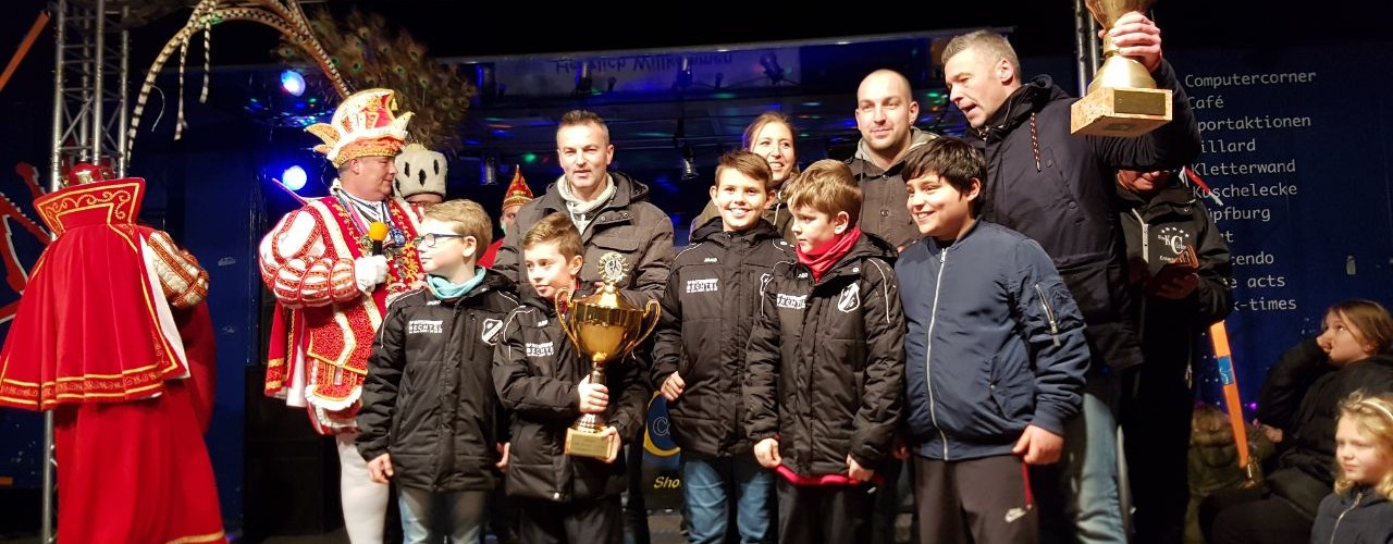 Foto zum Beitrag: UNSERE ARMINEN ERFOLGREICH BEI DER LIRICHER KICKERMEISTERSCHAFT AM XXL-KICKER !!!